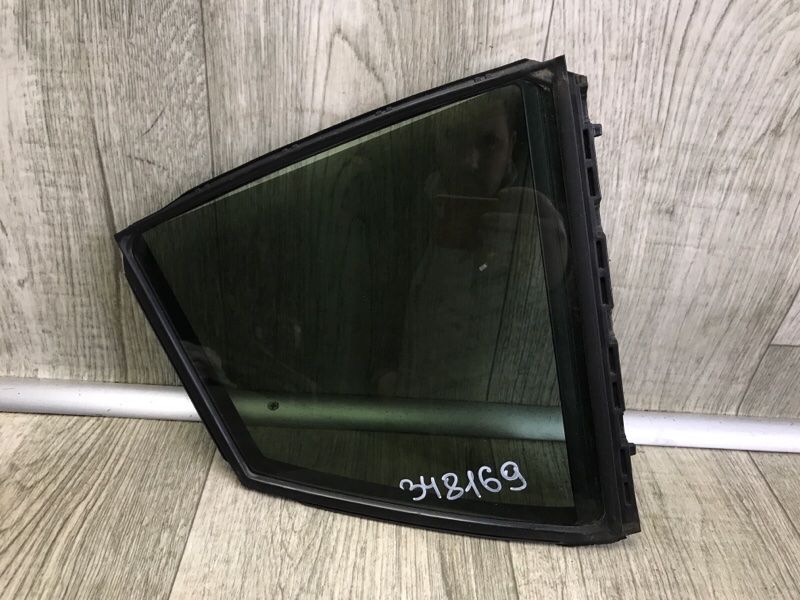 Запчасть стекло двери глухое заднее правое TOYOTA PRIUS 16- 2017 1.8 2ZRFXE 6812347030 Б/У Стекло двери глухое заднее правое TOYOTA PRIUS 16- 2017 1.8 2ZRFXE 6812347030 Б/У