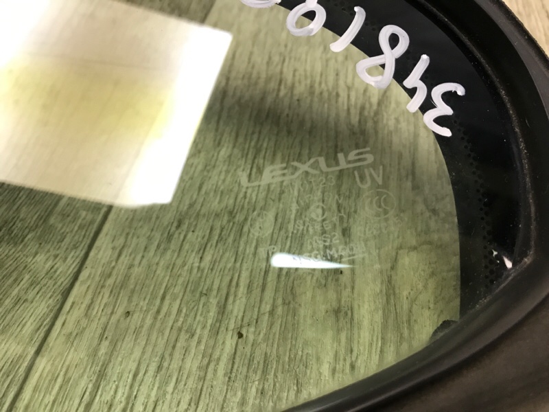 Стекло двери глухое заднее левое LEXUS ES350 06-12 3.5 2GR-FE