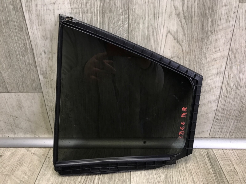 Стекло двери глухое заднее правое LEGACY BN 14-18 2014 2.5 FB25B