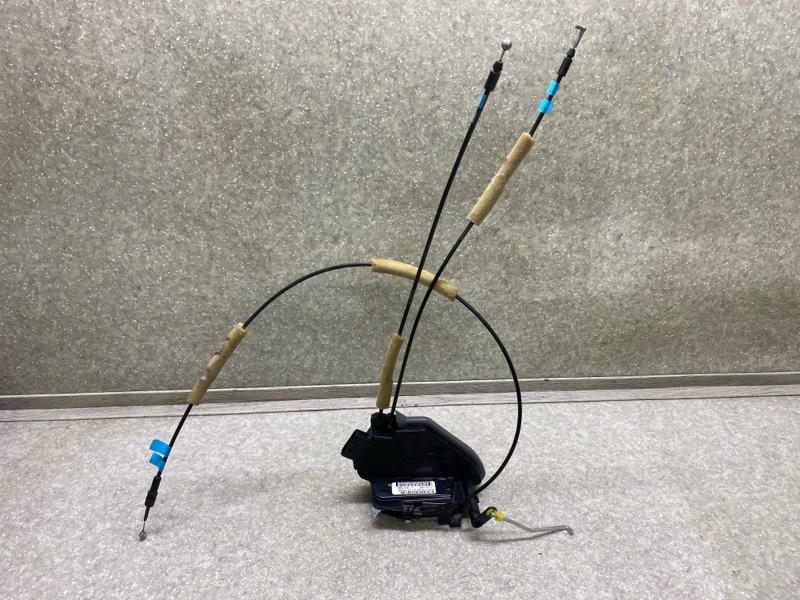 Замок двери передний левый NISSAN ALTIMA L33 12-18 2016 L33 2.5 80501-3TA0A Б/У