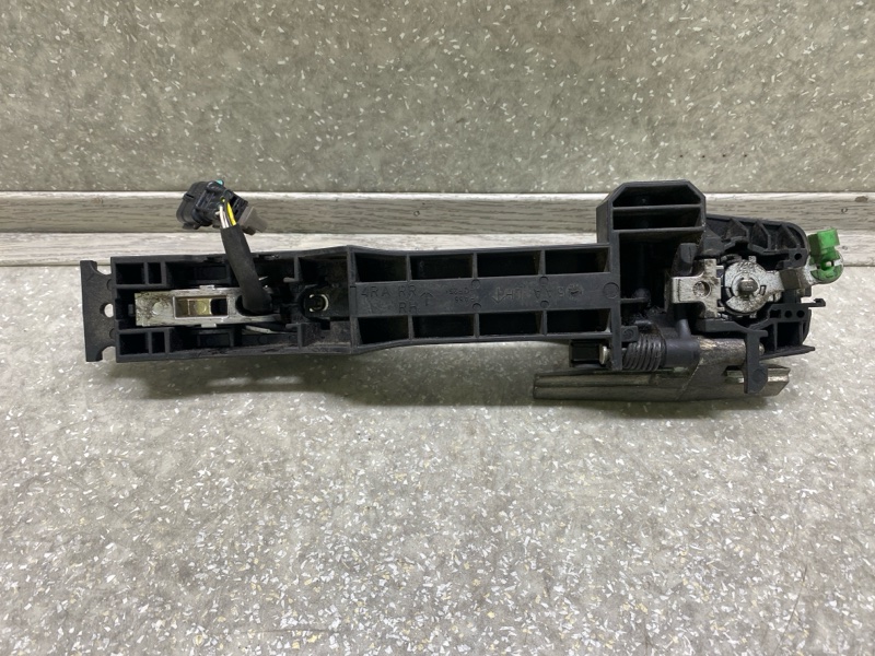 Ручка двери наружная передняя левая ALTIMA L33 12-18 2016 L33 2.5 Ручка двери наружная передняя левая ALTIMA L33 12-18 2016 L33 2.5