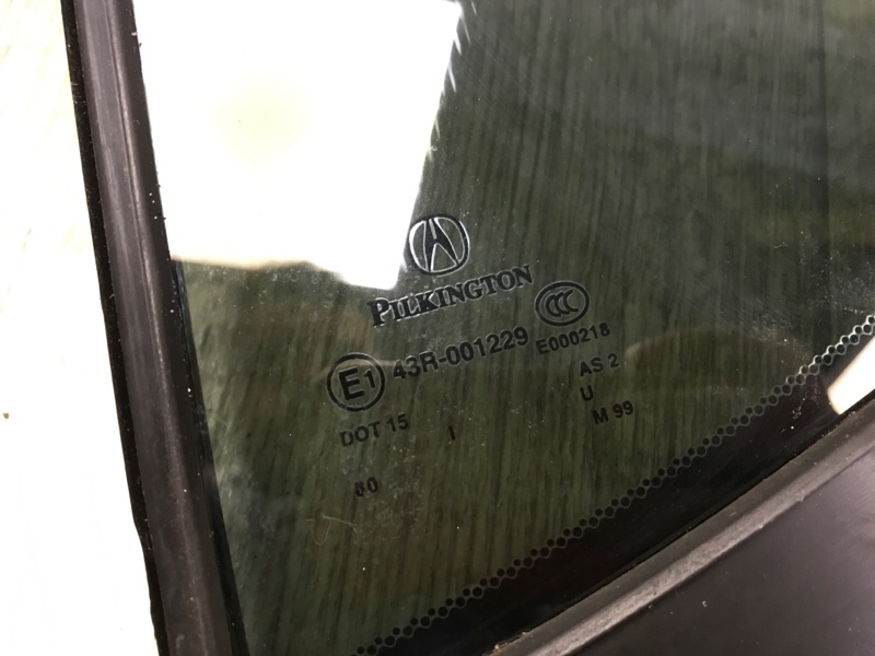Стекло двери глухое заднее левое ACURA TLX 14-17 2.4 K24W7