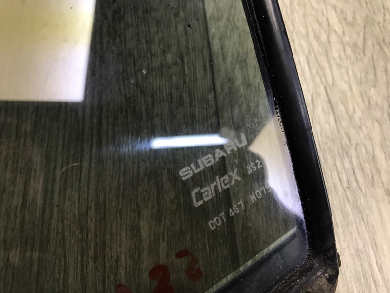 Стекло двери глухое переднее левое SUBARU LEGACY BN 14-18 2.5 FB25B