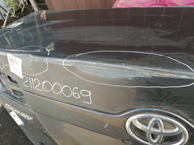 Крышка багажника CAMRY 50 12-15