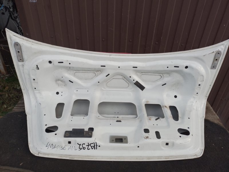 Крышка багажника M35/M45 04-10