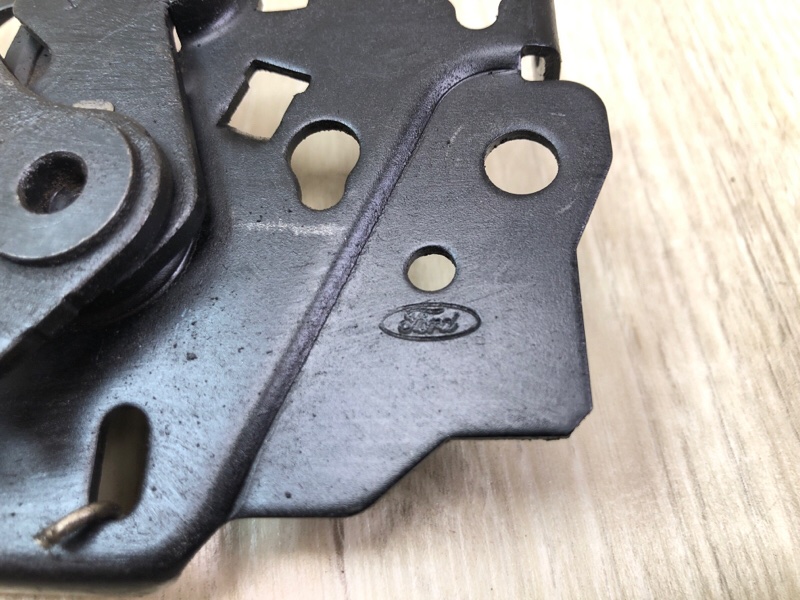 Замок капота FORD ESCAPE 12-19 T15HDTX