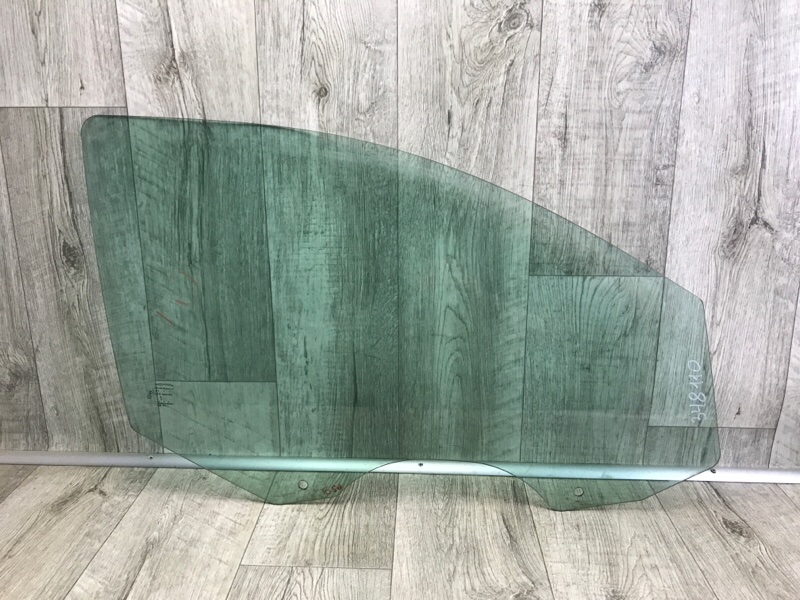 Стекло двери переднее правое DODGE JOURNEY 08-20 2008 3.5 EGF 5076 886AA Б/У