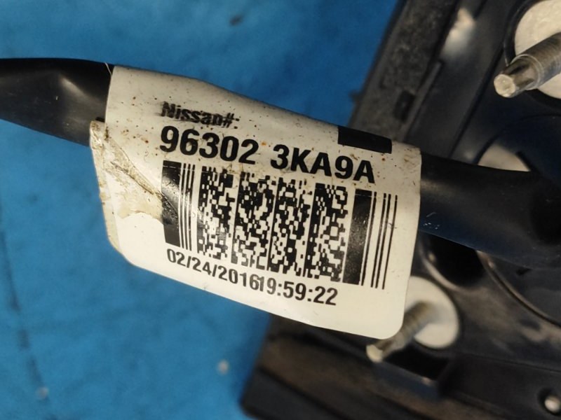 Зеркало левое PATHFINDER R52 12-21 2013 3.5 VQ35DE