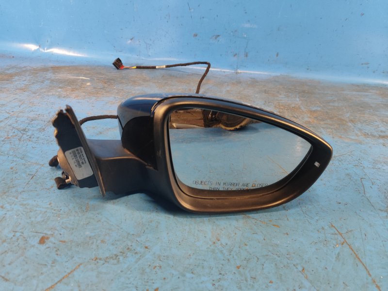 Зеркало правое PASSAT B8 14- 2015 1.8 CPRA