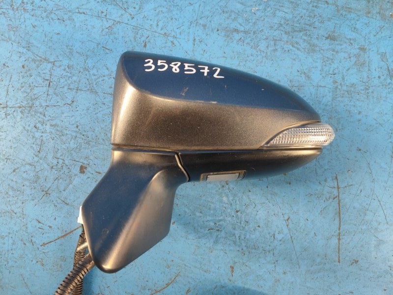 Запчасть зеркало левое TOYOTA VENZA 09-16 2013 3.5 2GR-FE 87940-0T072-B1 Б/У Зеркало левое TOYOTA VENZA 09-16 2013 3.5 2GR-FE 87940-0T072-B1 Б/У