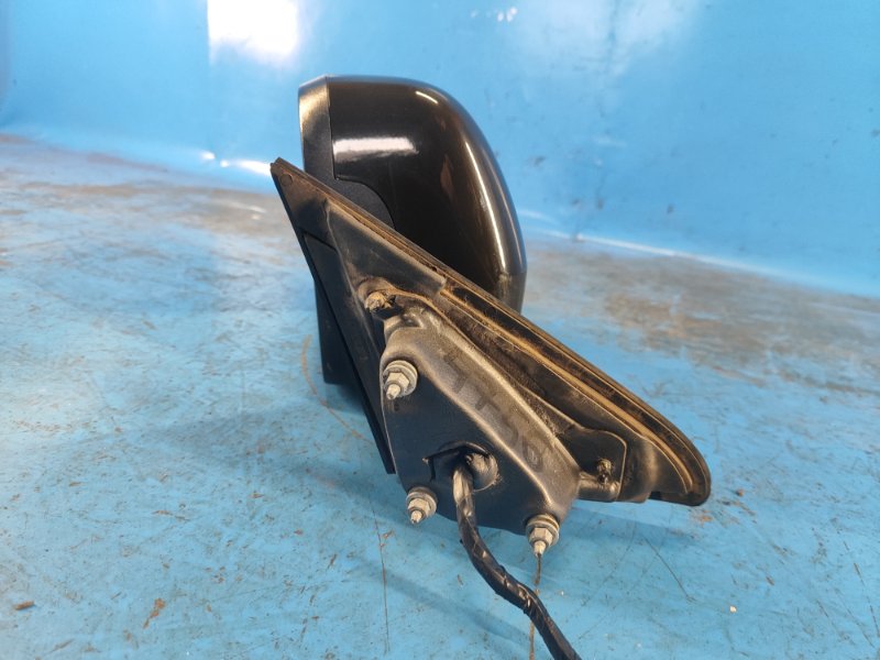 Зеркало левое GRAND CHEROKEE 11-22 2016 WK2 ERC 3.6L Зеркало левое GRAND CHEROKEE 11-22 2016 WK2 ERC 3.6L