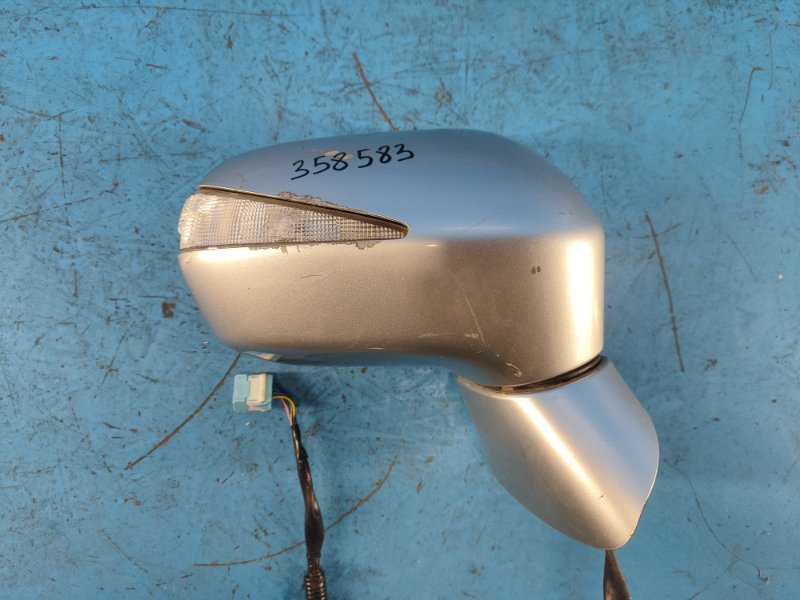Зеркало правое HONDA CIVIC 4D 06-11 76200-SNR-C02ZM Б/У