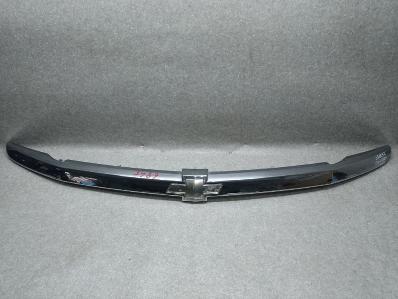 Запчасть накладка (молдинг) решетки радиатора CHEVROLET EQUINOX 04-09 2005 3.4 LNJ 19120528 Б/У Накладка (молдинг) решетки радиатора CHEVROLET EQUINOX 04-09 2005 3.4 LNJ 19120528 Б/У