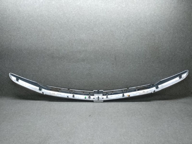 Накладка (молдинг) решетки радиатора CHEVROLET EQUINOX 04-09 3.4 LNJ Накладка (молдинг) решетки радиатора CHEVROLET EQUINOX 04-09 3.4 LNJ