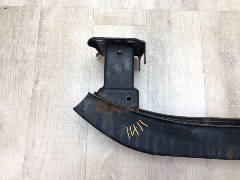 Усилитель переднего бампера JETTA USA 10-17 JETTA USA 10-17