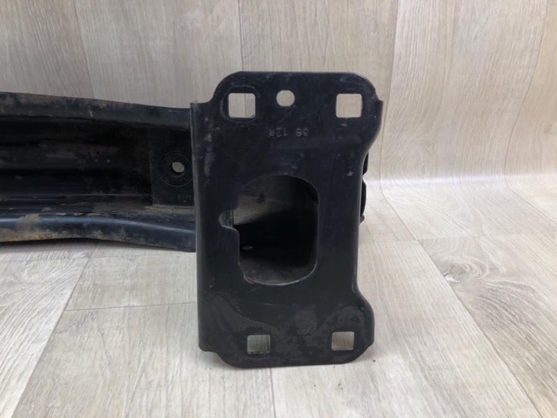 Усилитель переднего бампера JETTA USA 10-17 JETTA USA 10-17