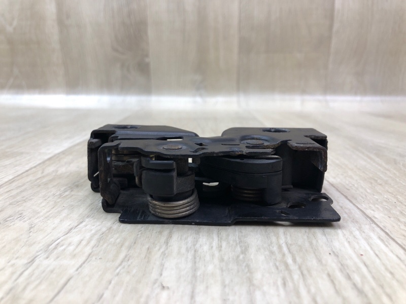 Замок капота JETTA USA 10-17 JETTA USA 10-17