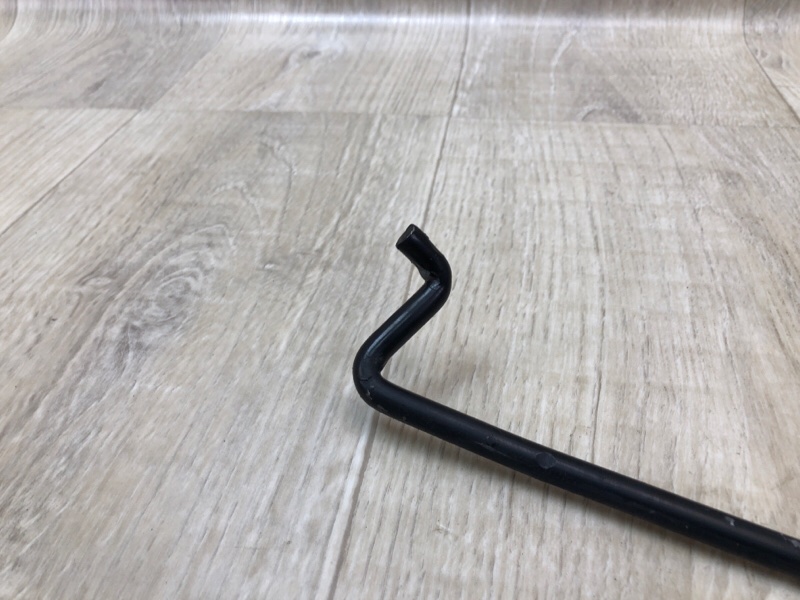 Упор капота JETTA USA 10-17 JETTA USA 10-17