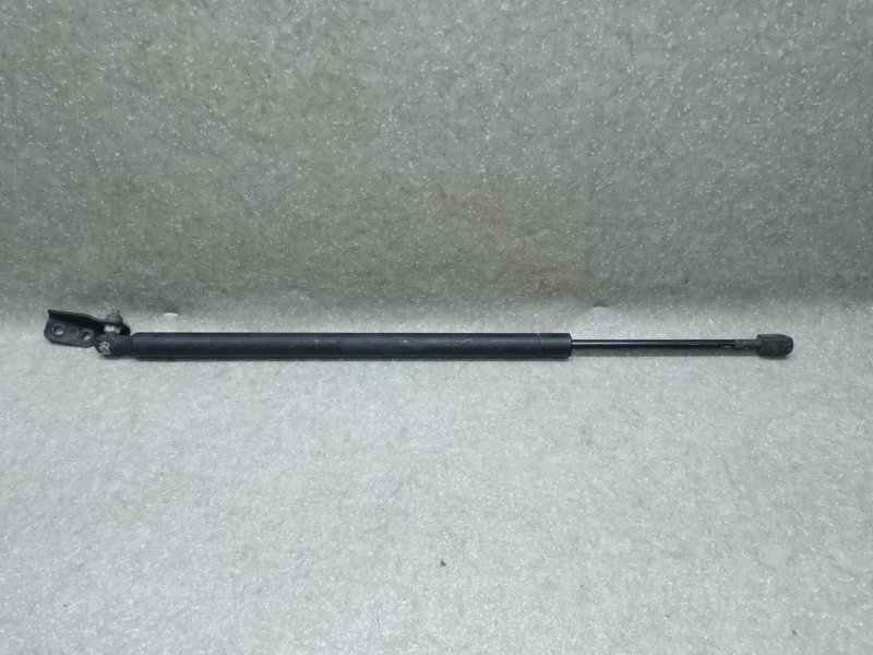 Амортизатор крышки багажника левый CHEVROLET EQUINOX 04-09 2005 3.4 LNJ 05480869 Б/У