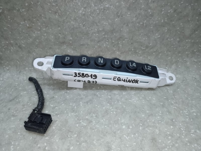 Запчасть индикатор выбора скоростей CHEVROLET EQUINOX 04-09 2005 3.4 LNJ 22732474 Б/У Индикатор выбора скоростей CHEVROLET EQUINOX 04-09 2005 3.4 LNJ 22732474 Б/У