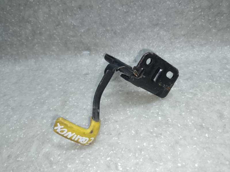 Крюк замка капота CHEVROLET EQUINOX 04-09 3.4 LNJ Крюк замка капота CHEVROLET EQUINOX 04-09 3.4 LNJ