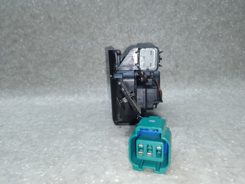 Замок крышки багажника CHEVROLET EQUINOX 09-17 2.4 LEA