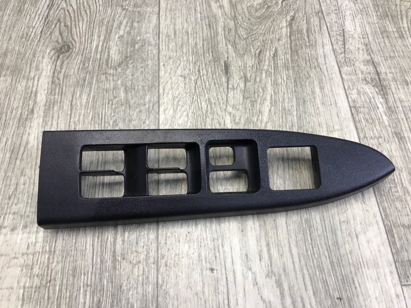 Накладка кнопок стеклоподъемника передняя левая MITSUBISHI GALANT 03-12 2010 Седан 2.4 4G69 7221A577XA Б/У