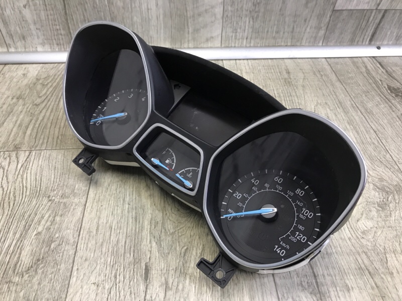 Панель приборов FORD ESCAPE 12-19 T15HDTX Панель приборов FORD ESCAPE 12-19 T15HDTX