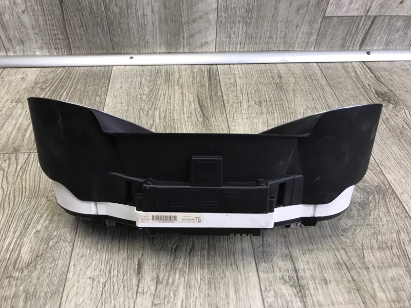 Панель приборов ESCAPE 12-19 2018 T15HDTX Панель приборов ESCAPE 12-19 2018 T15HDTX