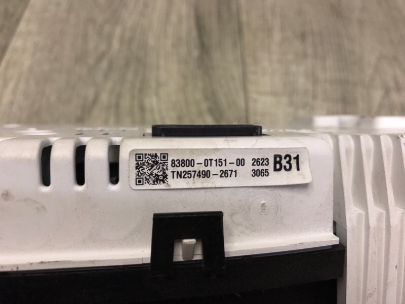 Панель приборов VENZA 09-16 2013 3.5 2GR-FE