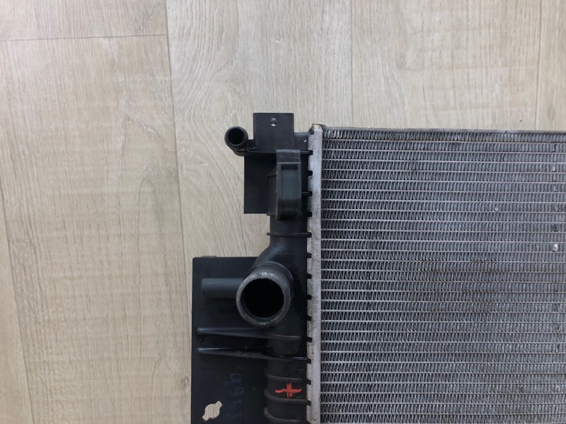 Радиатор основной ESCAPE 12-19 2018 T15HDTX Радиатор основной ESCAPE 12-19 2018 T15HDTX