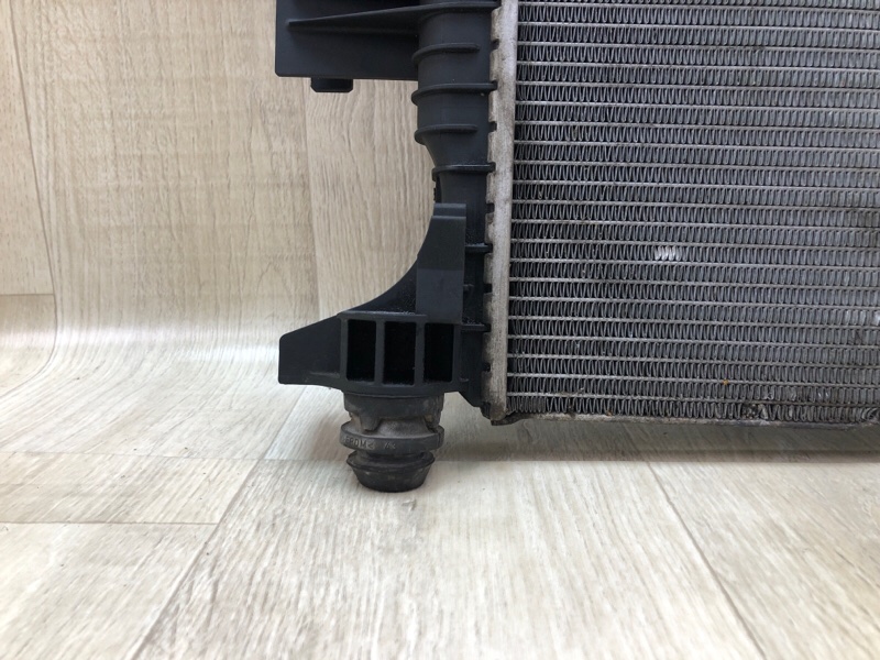 Радиатор основной ESCAPE 12-19 2018 T15HDTX Радиатор основной ESCAPE 12-19 2018 T15HDTX