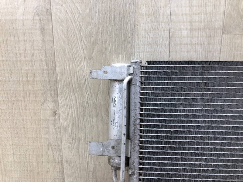 Радиатор кондиционера ESCAPE 12-19 2018 T15HDTX