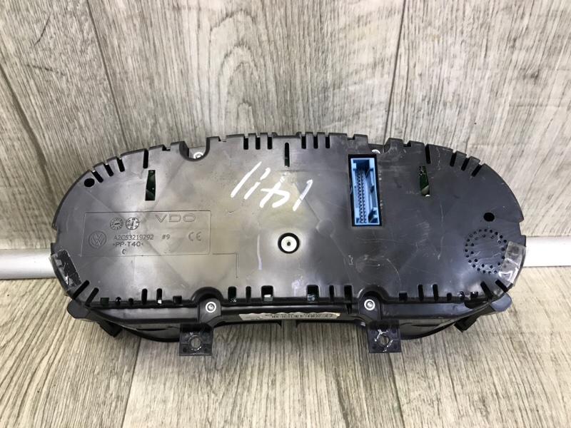 Панель приборов JETTA USA 10-17 2.5