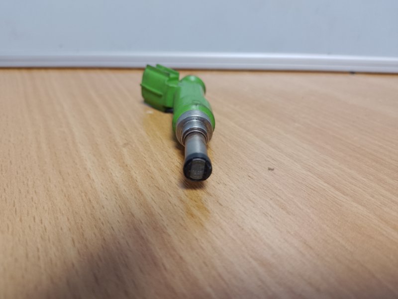 Форсунка топливная TOYOTA CAMRY 55 14-17 Форсунка топливная TOYOTA CAMRY 55 14-17