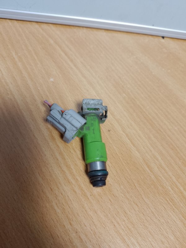 Запчасть форсунка топливная INFINITI G25/G35/G37/Q40 06-14 2007 Седан 3.5 VQ35HR 16600-JK20A Б/У Форсунка топливная INFINITI G25/G35/G37/Q40 06-14 2007 Седан 3.5 VQ35HR 16600-JK20A Б/У