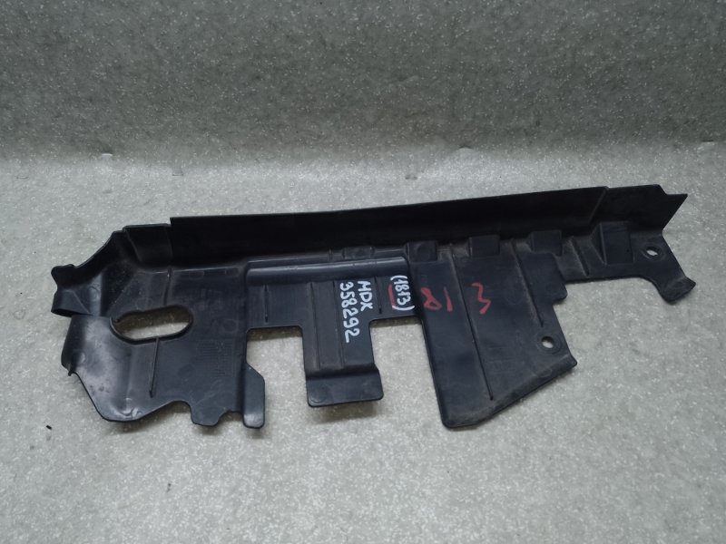 Дефлектор радиатора левый MDX (YD3) 13-21 2016 3.5 J35Y5