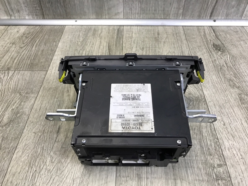 Магнитола COROLLA 150 06-13 2011 1.8 2ZRFE