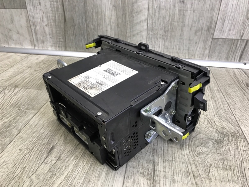 Магнитола COROLLA 150 06-13 2011 1.8 2ZRFE