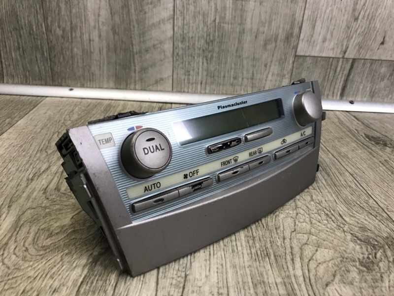 Блок управления печкой CAMRY 40 06-11 2007 3.5 2GR-FE