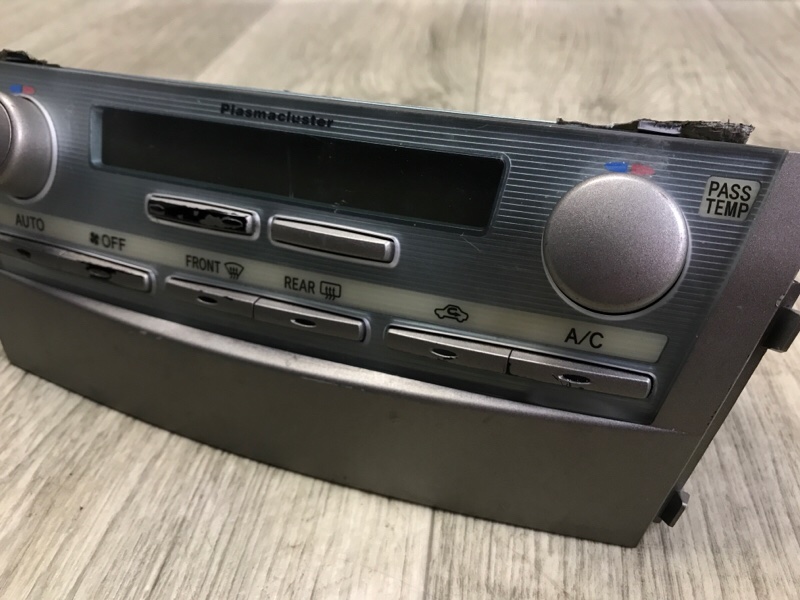 Блок управления печкой CAMRY 40 06-11 2007 3.5 2GR-FE