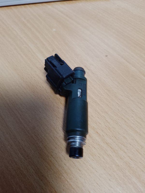 Форсунка топливная TOYOTA CELICA 99-06 23209-22040 Б/У