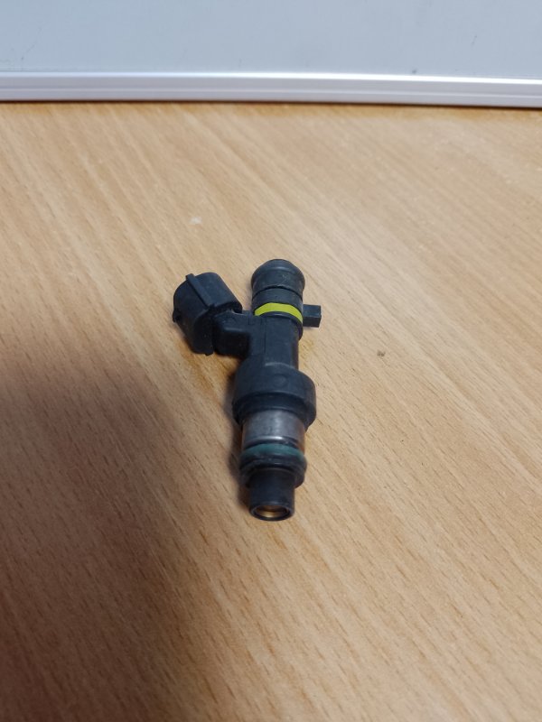 Запчасть форсунка топливная NISSAN QASHQAI 07-14 MR20 16600-EN200 Б/У Форсунка топливная NISSAN QASHQAI 07-14 MR20 16600-EN200 Б/У