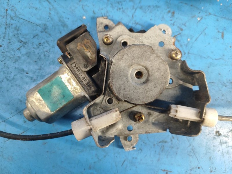 Стеклоподъемник задний левый PATHFINDER R51 04-14 2004 R51 4.0 VQ40DE