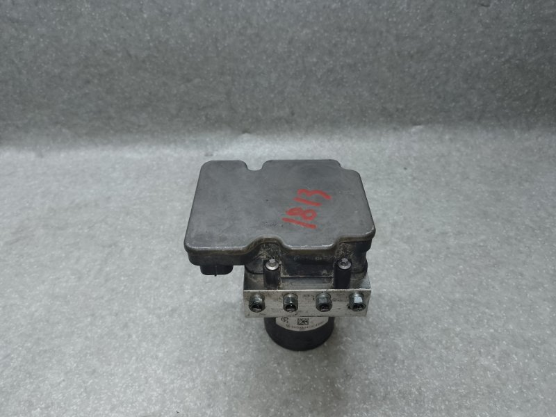 Блок ABS MDX (YD3) 13-21 2016 3.5 J35Y5 Блок ABS MDX (YD3) 13-21 2016 3.5 J35Y5