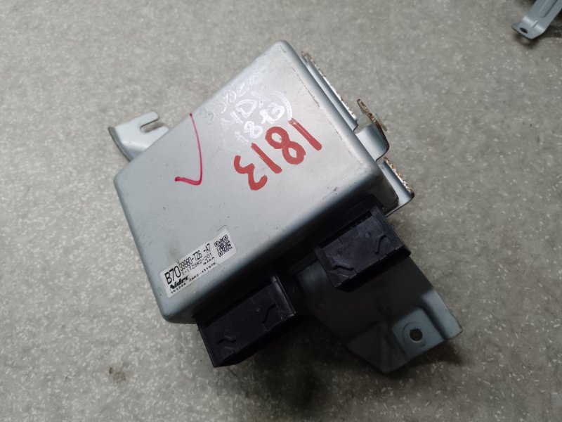 Блок управления электроусилителем руля ACURA MDX (YD3) 13-21 2016 3.5 J35Y5 39980-TZ6-A72 Б/У