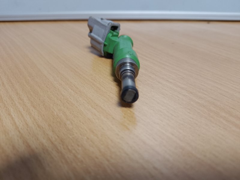 Форсунка топливная TOYOTA CAMRY 50 12-15 ASV50 2.5 2ARFE