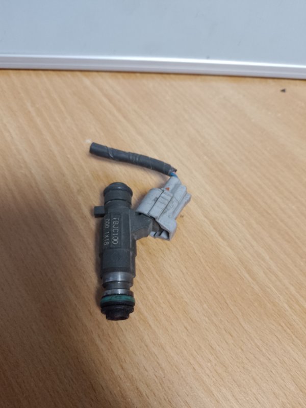 Запчасть форсунка топливная NISSAN X-TRAIL T30 01-07 16600-5L702 Б/У Форсунка топливная NISSAN X-TRAIL T30 01-07 16600-5L702 Б/У