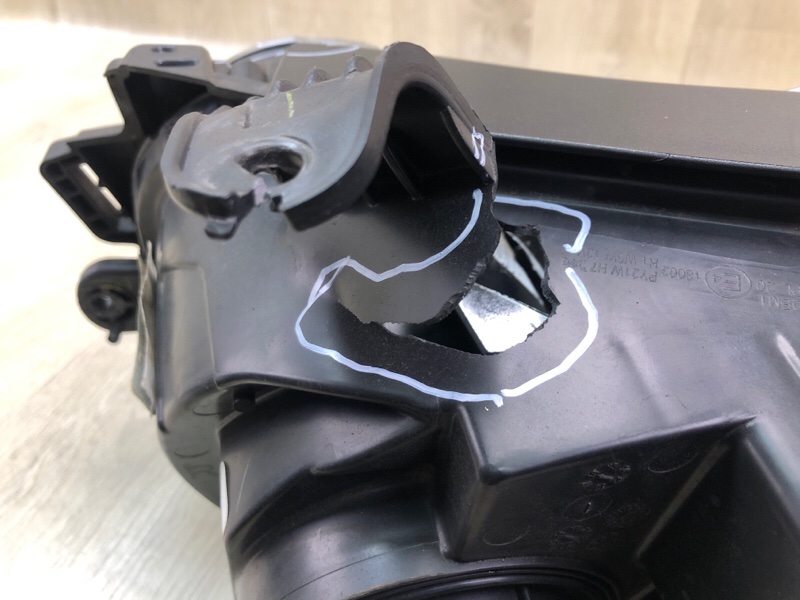 Фара правая SONIC 11-16