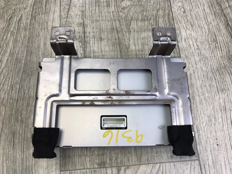 Монитор PATHFINDER R52 12-21 2013 3.5 VQ35DE